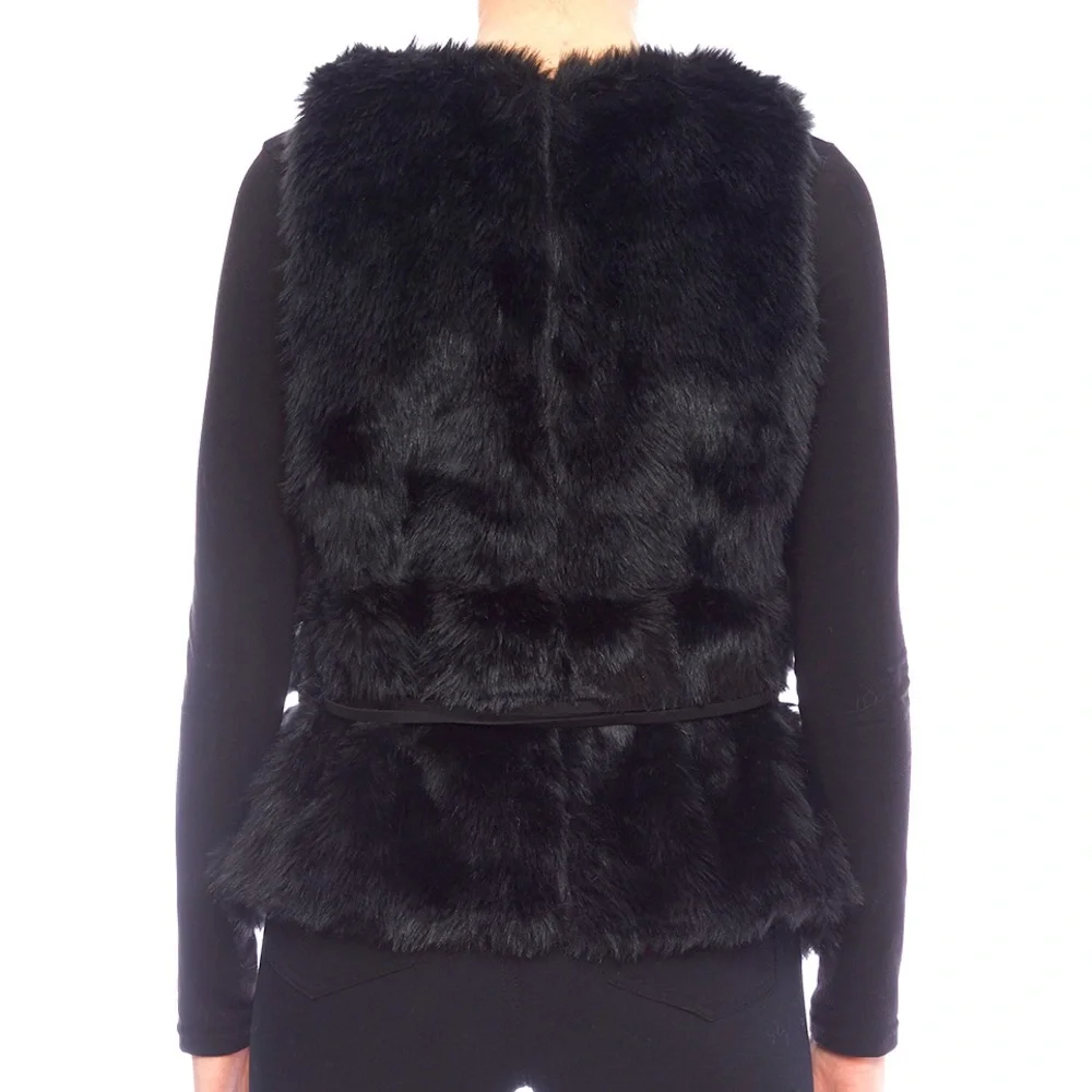SOLD • LOVE TREE | faux fur vest. - Picture 1 of 6